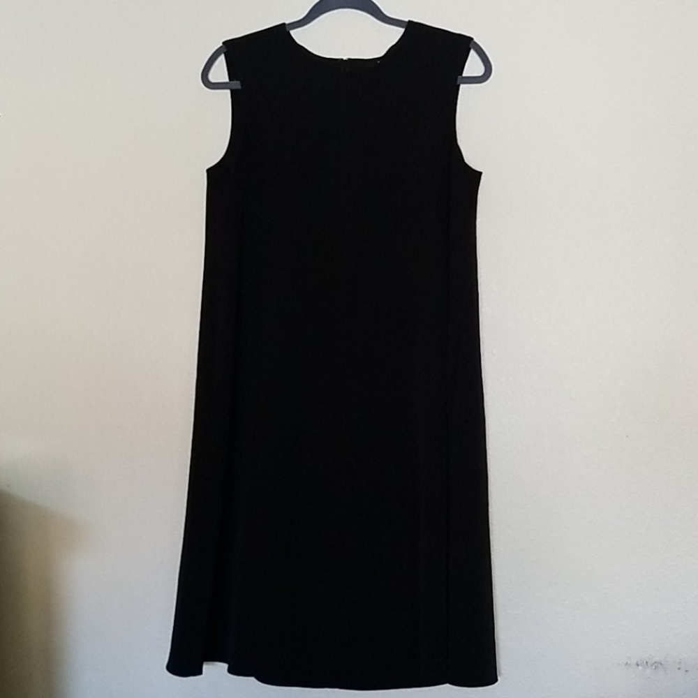 UNIQLO Black Sleeveless Dress